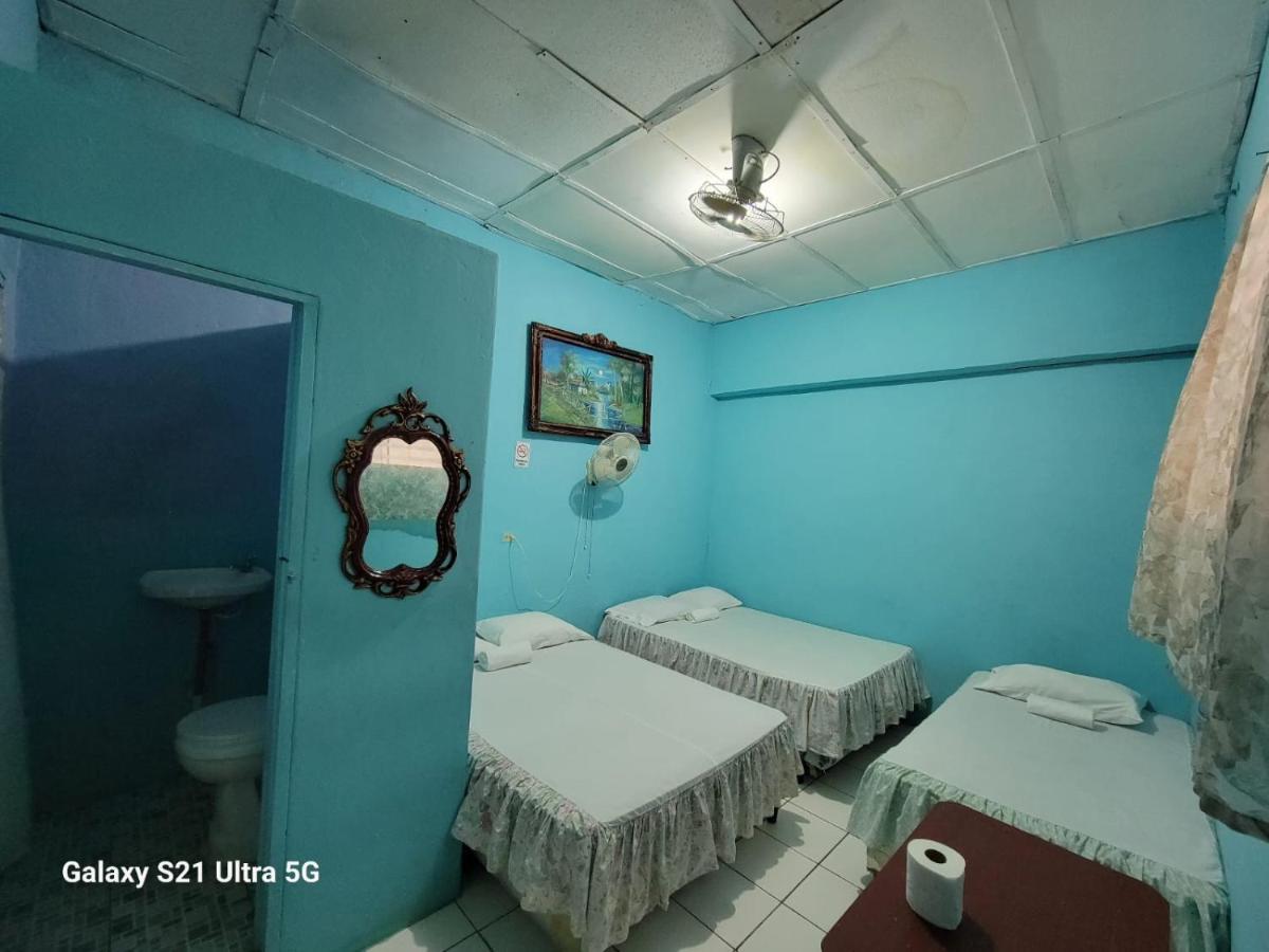 Hostel Rossy Сан-Хуан-дель-Сур Экстерьер фото