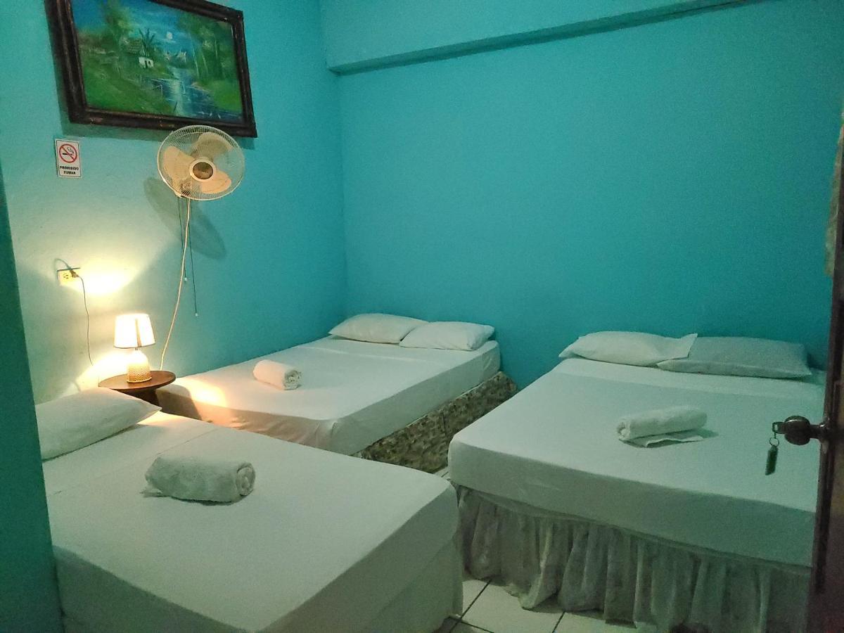 Hostel Rossy Сан-Хуан-дель-Сур Экстерьер фото